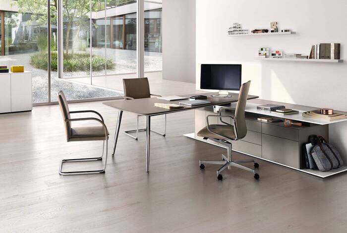 Beispielbüro8